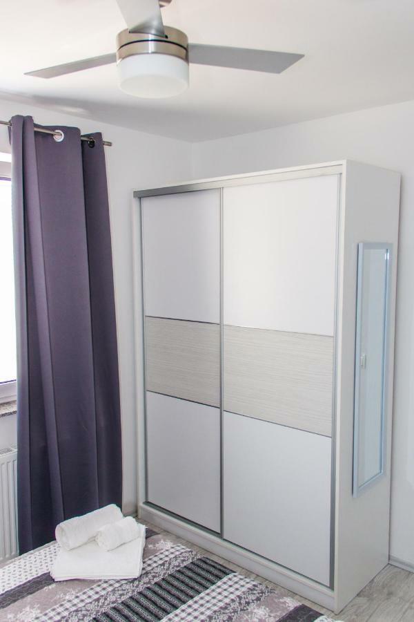 Apartmani Zoric Пунат Екстериор снимка