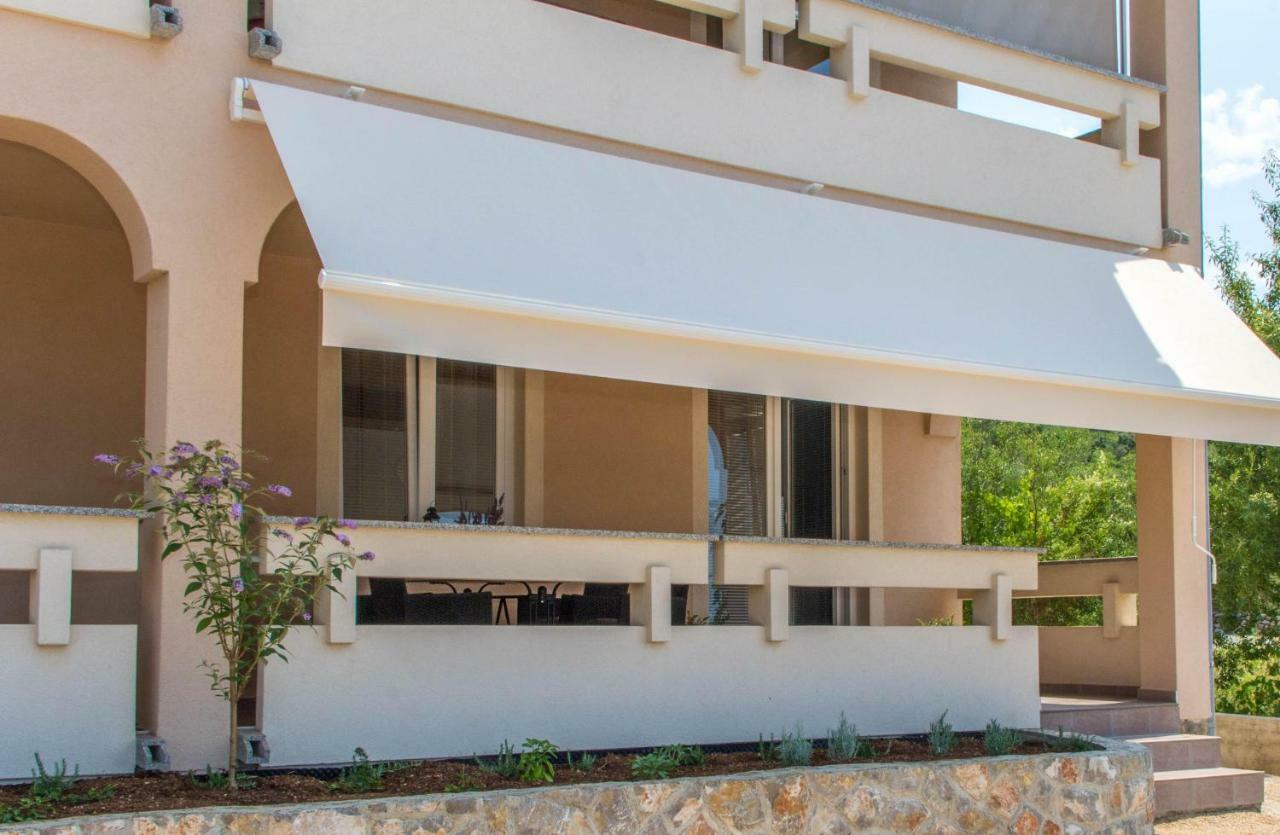 Apartmani Zoric Пунат Екстериор снимка